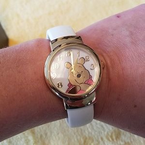 Winnie the pooh themed watch